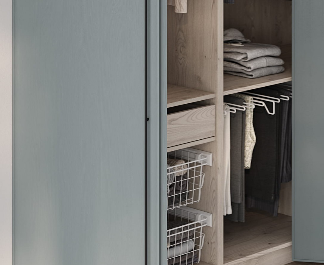 ГАРДЕРОБНЫЙ ШКАФ 17